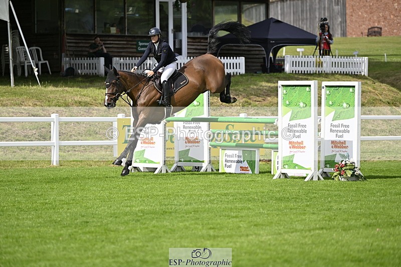 250613A-100517-00278 - Cls 1 Snr Newcomers and 1.10m Open