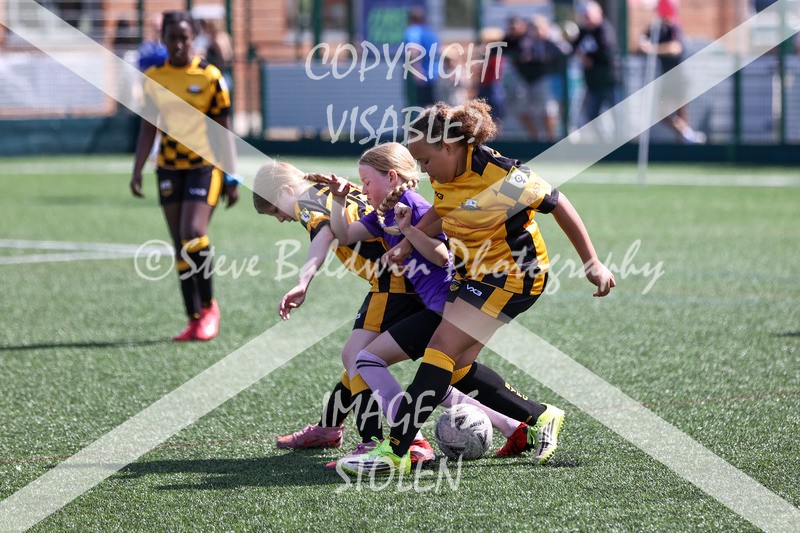 1DX31011 - Sun 14th U11 Girls