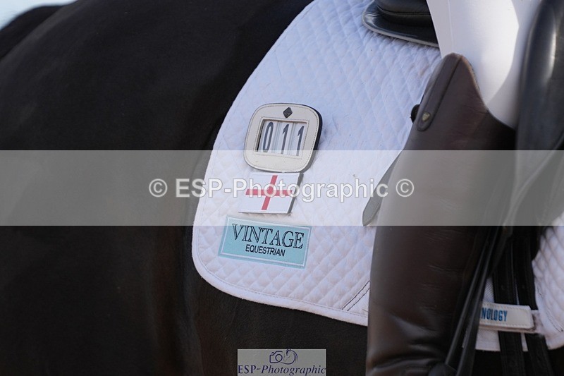 250906-120041-01685 - 011-Lee-Anne.PineMay.diamond