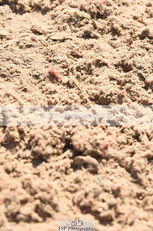 230915A-144926-00688 - Cls 12 1.05m Amateur Qualifier