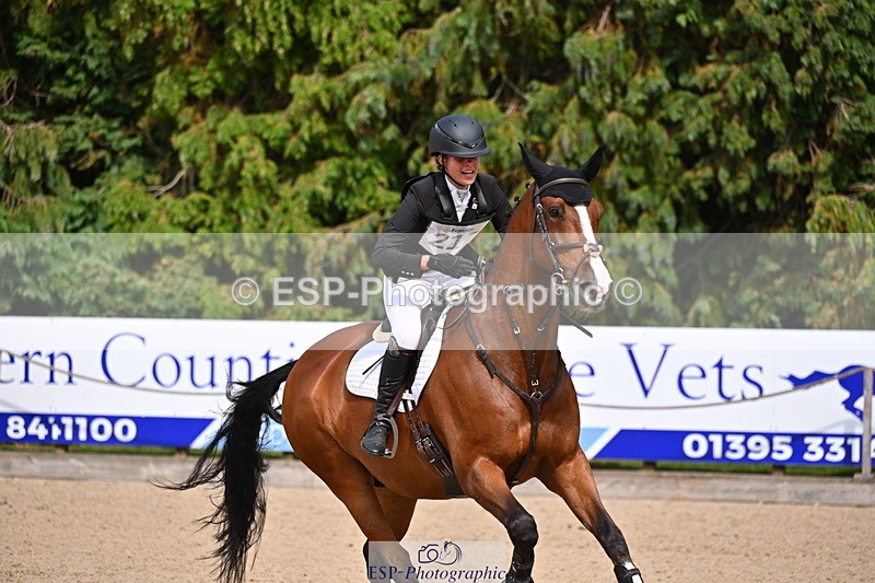 250802A-160144-06549 - E-217-Scarlett.Jones-RINGFORT.PATRON.SAINT