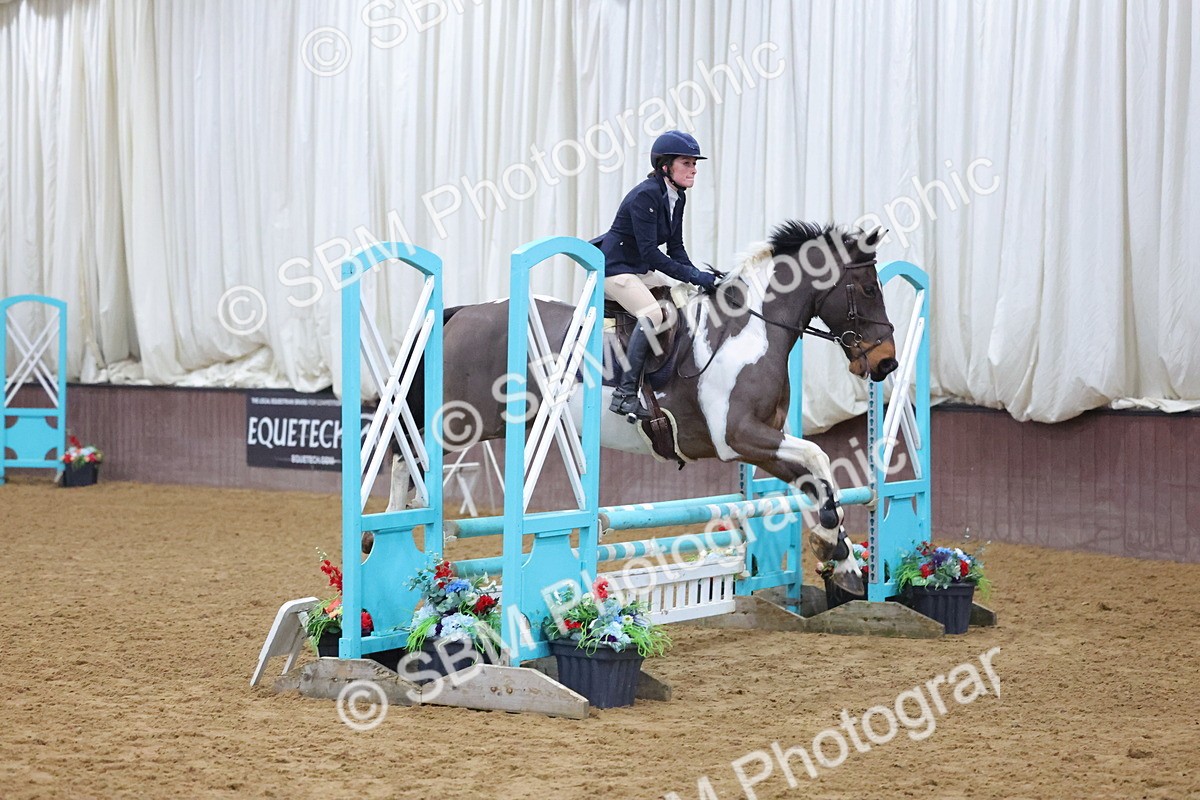 SBM_000908 - Class 13 - Equissage Pulse Senior British Novice/ 90cm Open - First Round (0.90m)