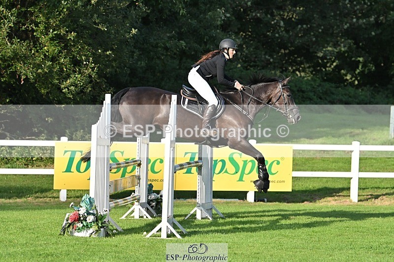 230909-174356-07761 - Cls 14 Snr 1m Derby