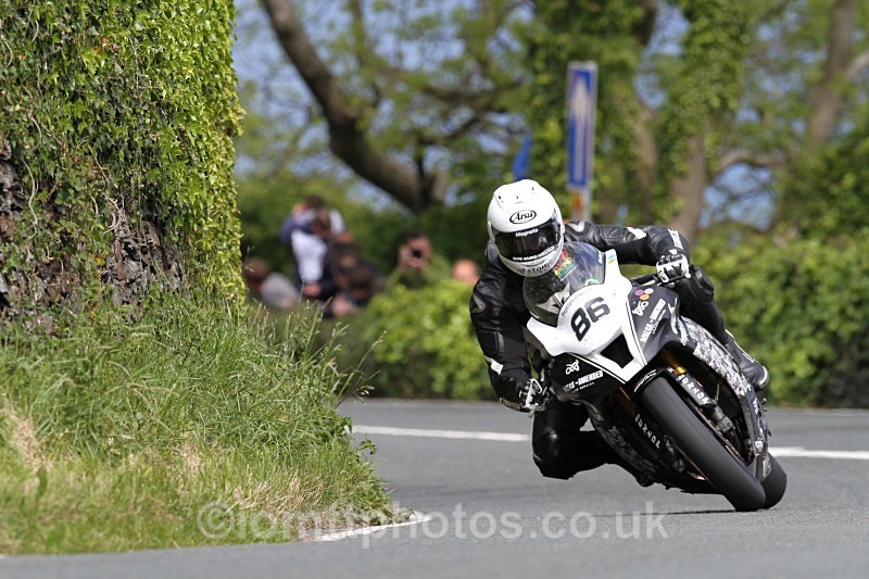 Alan Bonner - RST Superbike Race