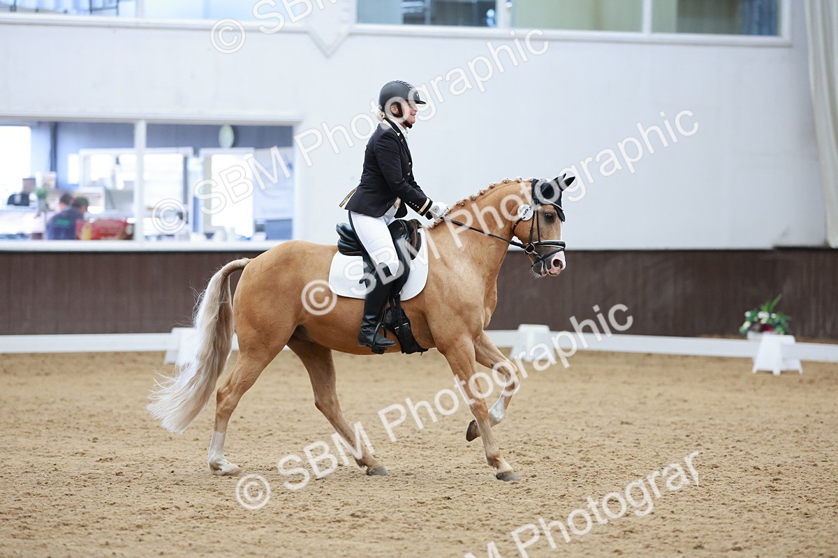 SBM_009863 - Class 6b - Novice 6 - 12.40-13.43