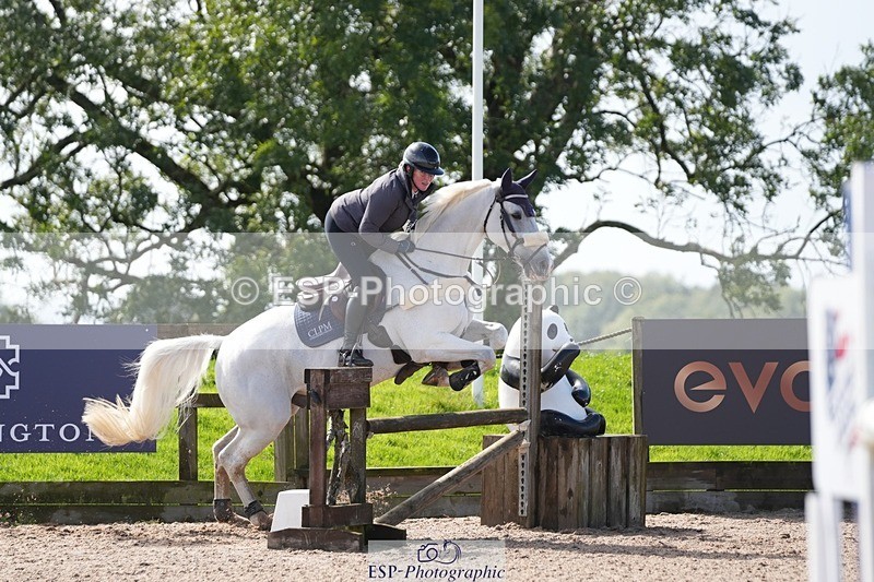 250913-134353-07232 - Cls 17 Chard 1.10m Speed Derby