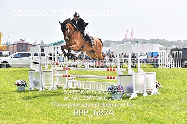 BPP_6874 - CLASS 3 RHS Fox Champ Qual (1.20m)