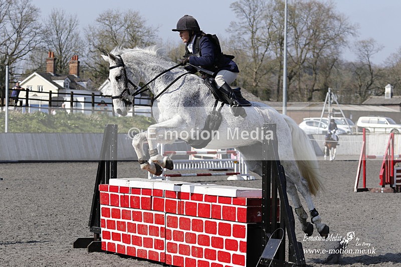 _EST2087 - Bourne Valley Riding Club Winter Showjumping 27/03/22