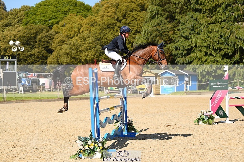 230527-155744-11682 - 487-MGH_GRAFTON_STREET-Pippa_Funnell-SJ