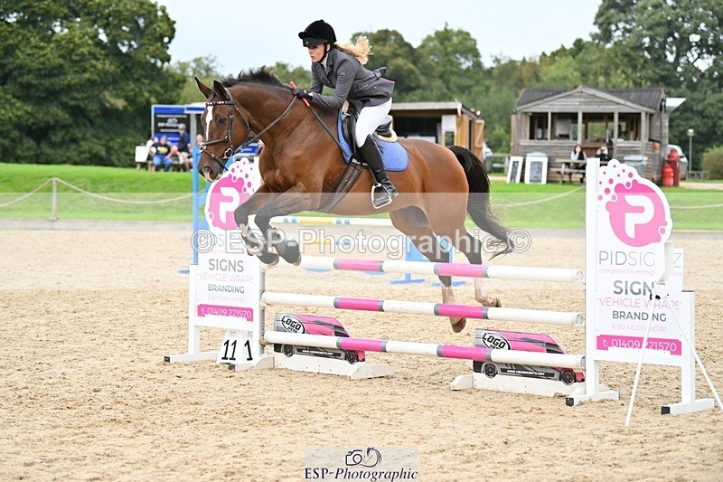 230930-155133-01229 - Cls 8 90cm Club