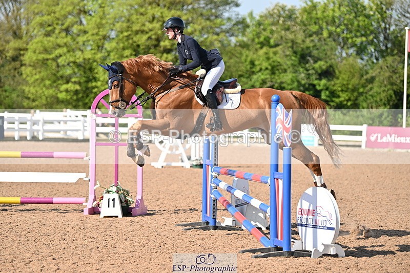 240509A-092555-00119 - Cls 1 British Novice and 90cm Open