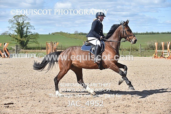 JAC_4952 - CLASS 13 SAT Senior BritiNovice/ 90cm Open