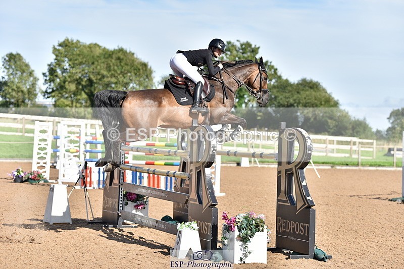 230811A-165958-07081 - Cls 25Nat 1.40m Open