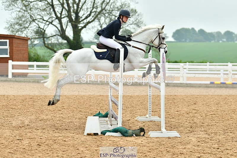 230514A-121613-02539 - Cls 24 Pony Newcomers & 1m Open