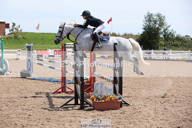 240629A-142225-06816 - Cls 19 Foxhunter and 1.10m Open