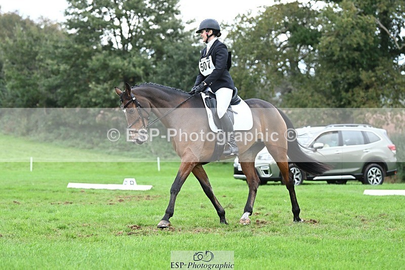 231020-154000-11238 - 507-EDGEDALE.BLUE.LADY-Katie.Lavin-DR