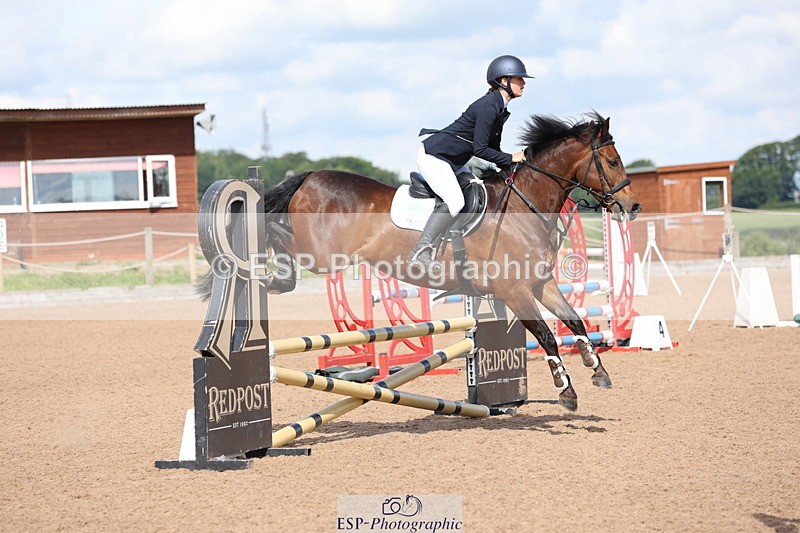 240714A-095840-01673 - Cls 3 A&B Pony BN & 80cm Open