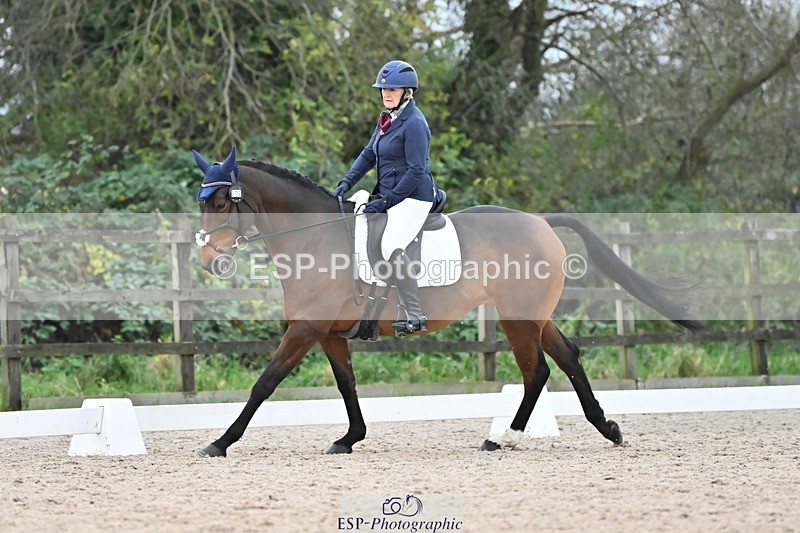 241103-155459-03267 - Novice 1 - 14.44 to 16.08