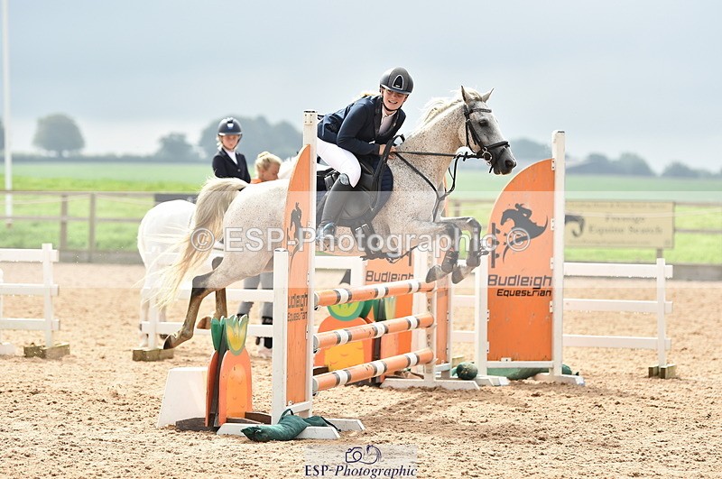 230902A-115556-00874 - Cls 2B Pony Small 80cm