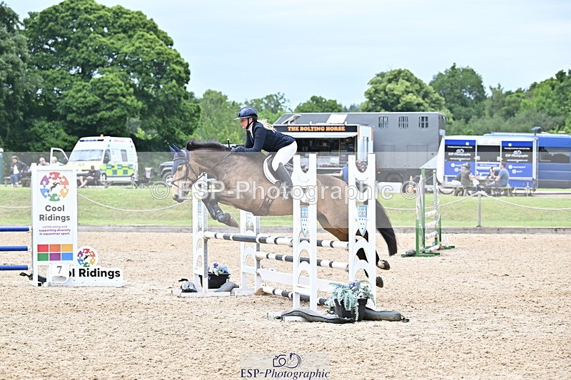 250613A-140054-01804 - Cls 12 95cm Amateur Quali