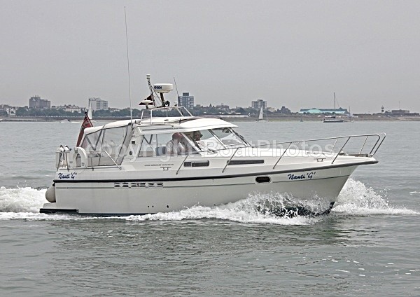 090628 NAUTI G IMG_6022 - Motorboats - Hardtop