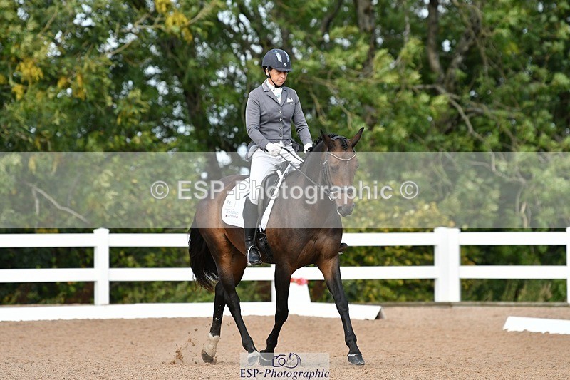 250906-103957-00692 - 096-Anna.JamesCaramia's.voice