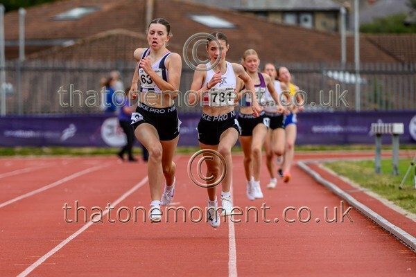 Age25SAT-925544 - Track Female Set One