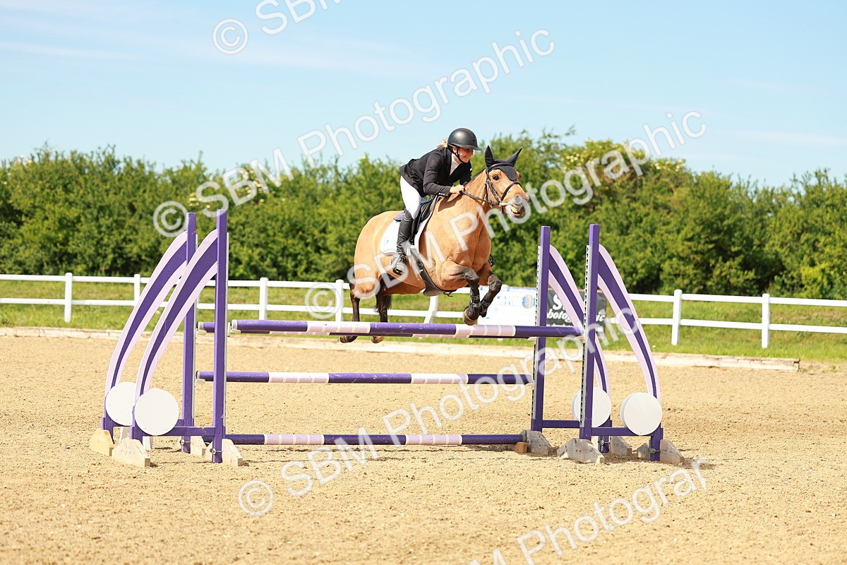 SBM_002473 - Class 4 - Senior Newcomers - 1.10m