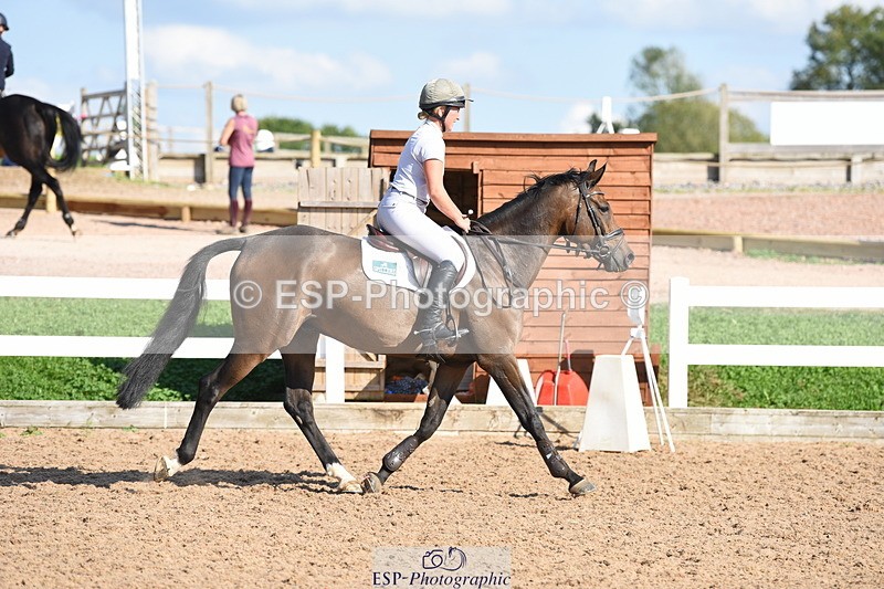 230915A-154932-00885 - Cls 13 1.10m Amateur Qualifier & 1.10m Open