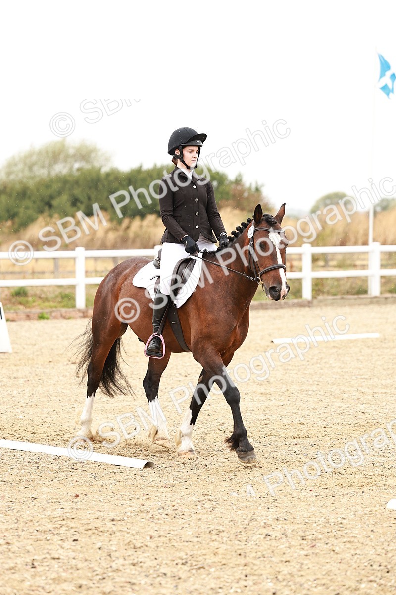 SBM_000057 - Class 1 - Intro 2 Warm Up 9.00-9.35