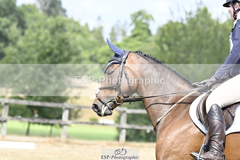 250822A-115954-22516 - DR 11.00 to 12.00