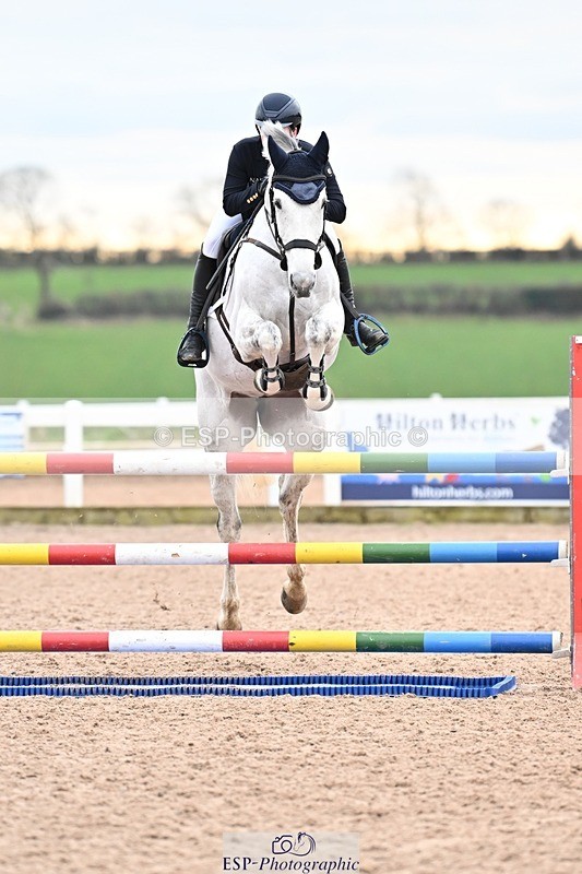 250112-132203-01445 - Cls 20 Newcomers and 1.10m Open