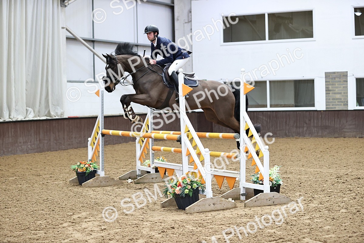 SBM_005979 - Class 16 - Senior Newcomers - 1.10m Open