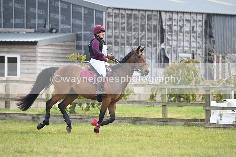 WJ6_9946 - 40cm XC Time 10:05 to 10:36