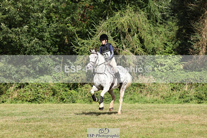 240825X-103235-31606 - 70cm XC 10.00 to 11.00