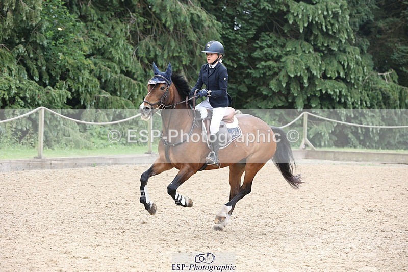 230618-095526-09843 - Cls 19 Pony Intro 1m