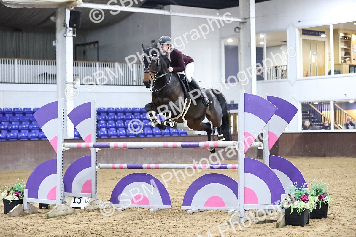 SBM_004443_Class 11 - Senior  Foxhunter - 120m Open - Nici