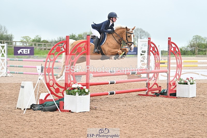 240505A-112737-04865 - Cls 3  Pony Discovery & 90cm Open
