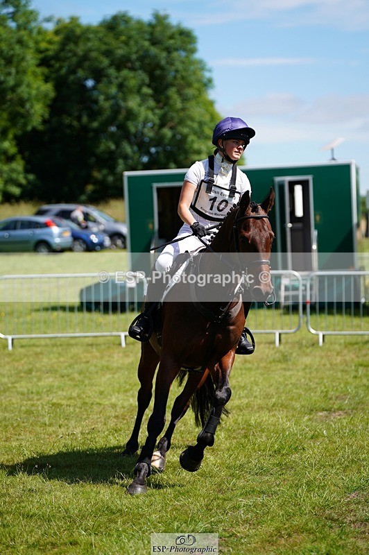 240629X-100014-0945 - 010-Georgie_Selley-VICARSTOWN_VICTOR