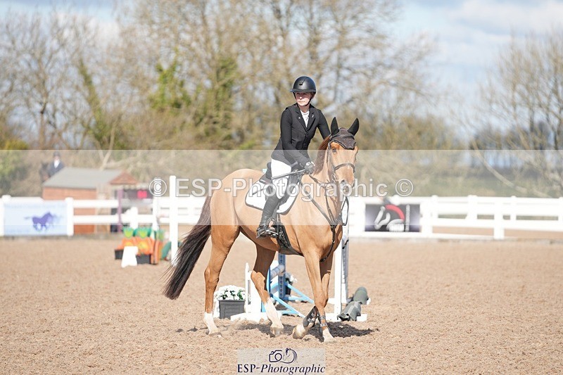250316-104159-05932 - Cls 21 British Novice and 90cm