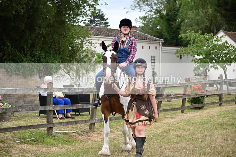 WJ6_4758 - Class 11 Fancy Dress