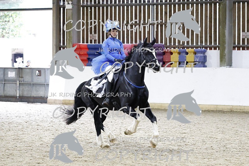 _T0A2690 - Class 6 70cm