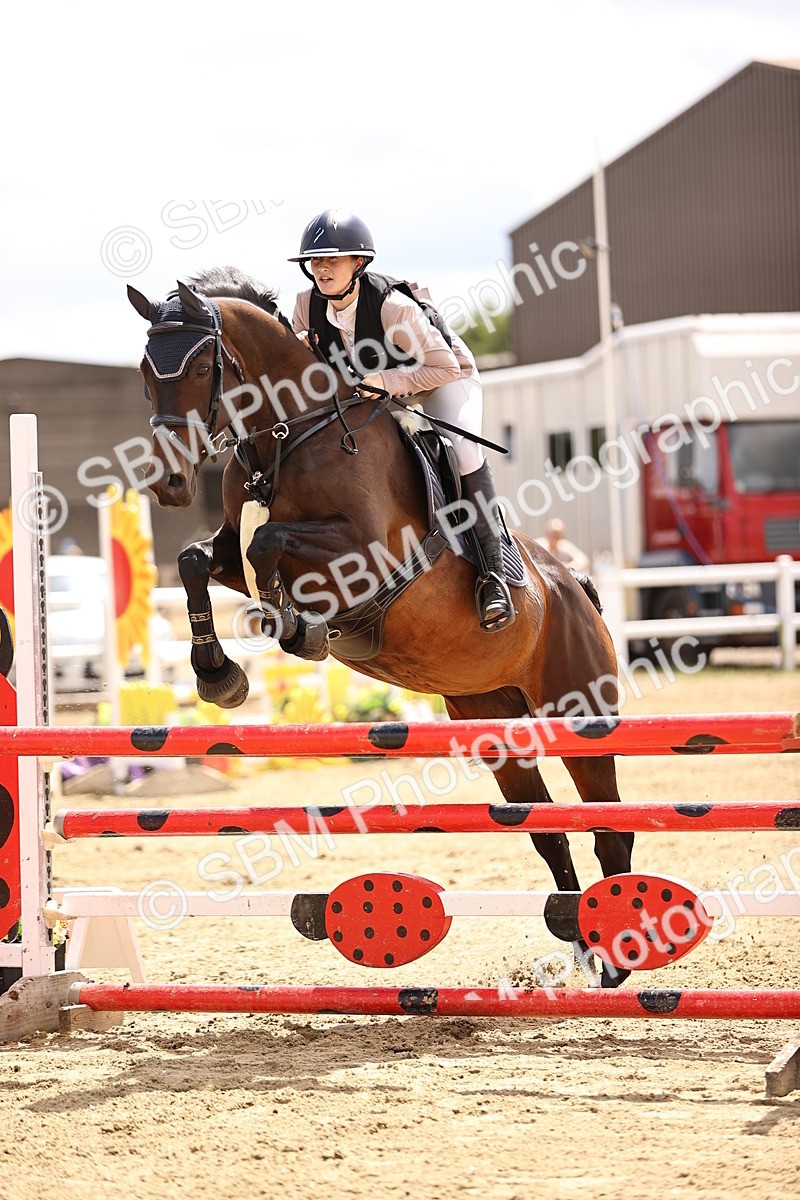 SBM_013592 - Class 14 - Senior Discovery - 1.00m Open