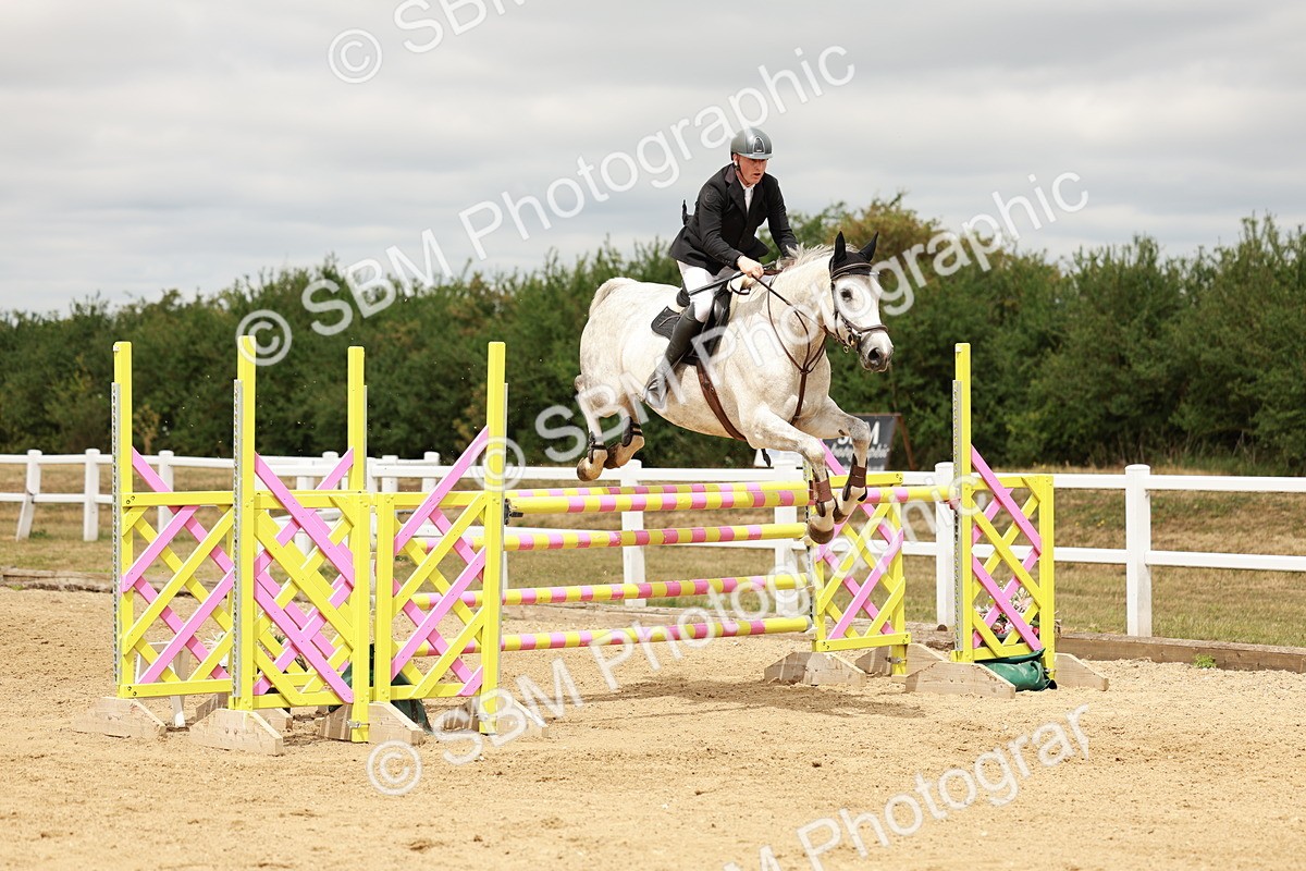 SBM_017804 - Class 21 - Senior Newcomers Championship 2d Rd