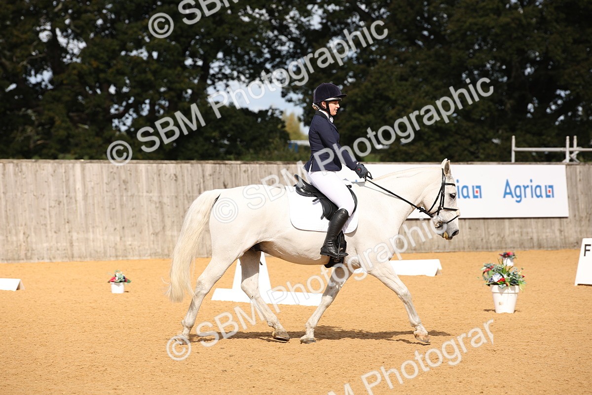 SBM_04252 - D2 Small Tour Championship Intro C