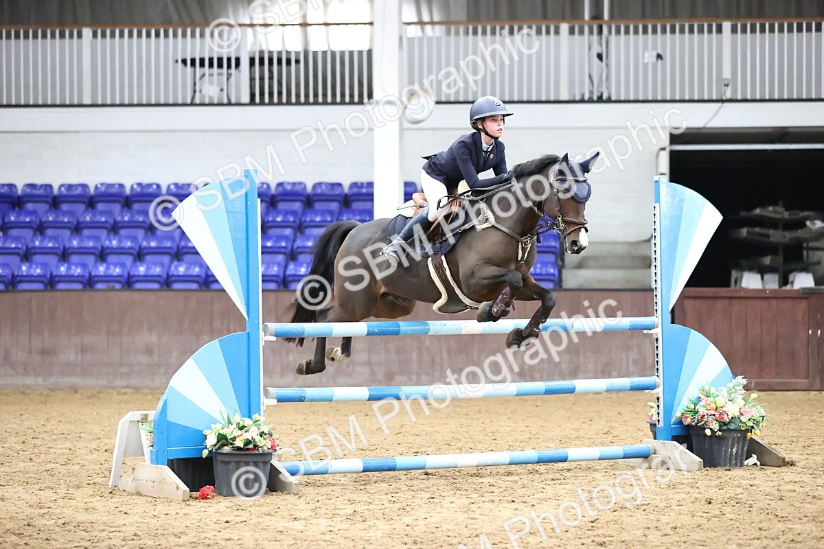 SBM_001142 - Class 5 - Blue Chip Pony Newcomers 1.00m Open
