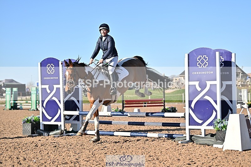 250401-170824-00279 - 70cm classes