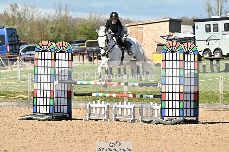 250416-154051-01806 - Cls 6 Foxhunter and 1.20m