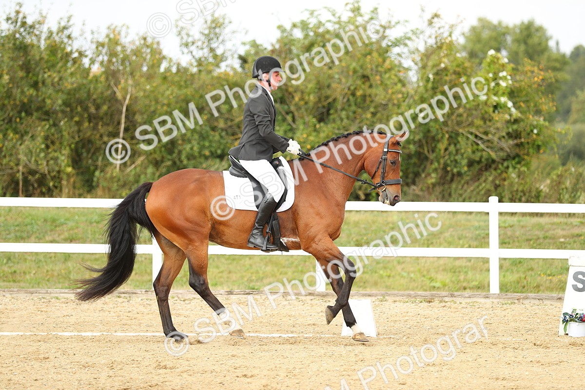 SBM_018414 - Class 14 - Novice 23 - 15.16-16.19