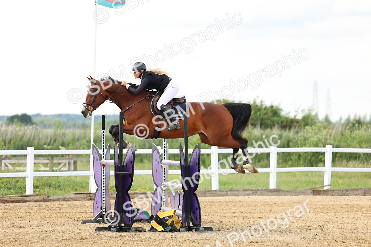 SBM_006309 - Class 20 - Senior Foxhunter - 1.20m